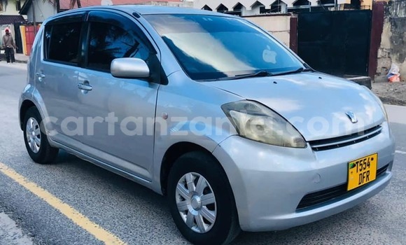 Buy Used Toyota Passo Blue Car in Dar es Salaam in Dar es Salaam