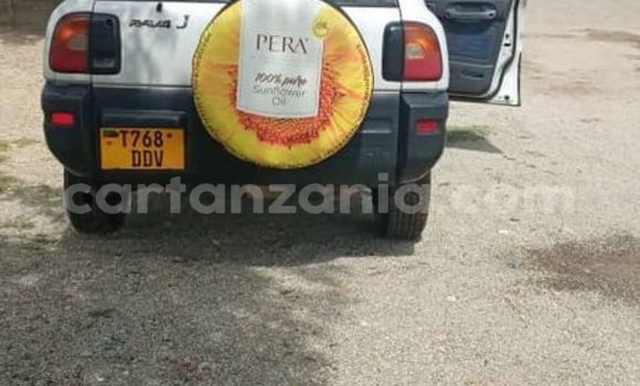 Buy Used Toyota RAV4 Silver Car in Dar es Salaam in Dar es Salaam Buy Used Toyota RAV4 Silver Car in Dar es Salaam in Dar es Salaam