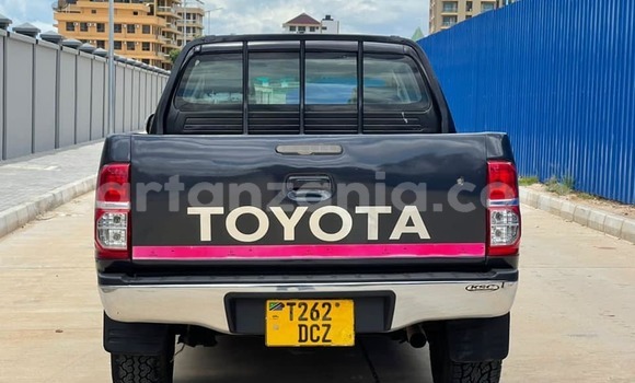 Nunua Ilio tumika Toyota Hilux Nyeusi Gari ndani ya Dar es Salaam nchini Dar es Salaam Nunua Ilio tumika Toyota Hilux Nyeusi Gari ndani ya Dar es Salaam nchini Dar es Salaam