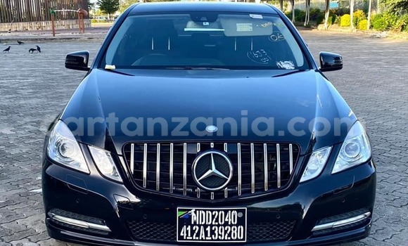 Buy Used Mercedes‒Benz E–Class Black Car in Dar es Salaam in Dar es Salaam Buy Used Mercedes‒Benz E–Class Black Car in Dar es Salaam in Dar es Salaam