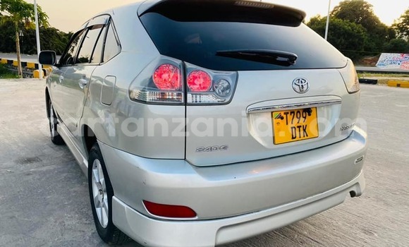 Buy Used Toyota Harrier Silver Car in Dar es Salaam in Dar es Salaam Buy Used Toyota Harrier Silver Car in Dar es Salaam in Dar es Salaam