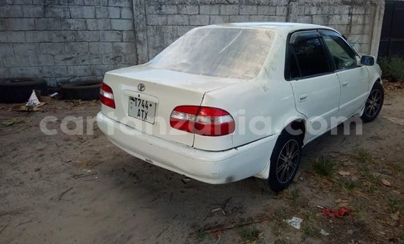Nunua Imported Toyota Corolla Nyeupe Gari ndani ya Dar es Salaam nchini Dar es Salaam Nunua Imported Toyota Corolla Nyeupe Gari ndani ya Dar es Salaam nchini Dar es Salaam