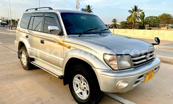 Buy Used Toyota Land Cruiser Silver Car in Dar es Salaam in Dar es Salaam