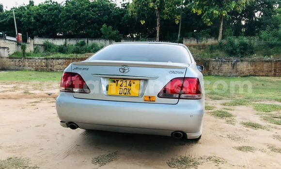 Buy Used Toyota Crown Silver Car in Dar es Salaam in Dar es Salaam Buy Used Toyota Crown Silver Car in Dar es Salaam in Dar es Salaam