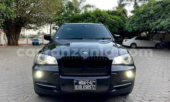 Nunua Ilio tumika BMW X5 Nyeusi Gari ndani ya Dar es Salaam nchini Dar es Salaam Nunua Ilio tumika BMW X5 Nyeusi Gari ndani ya Dar es Salaam nchini Dar es Salaam