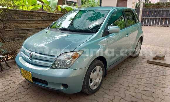 Buy Import Toyota IST Blue Car in Dar es Salaam in Dar es Salaam Buy Import Toyota IST Blue Car in Dar es Salaam in Dar es Salaam