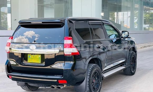 Nunua Imported Toyota Prado Nyeusi Gari ndani ya Dar es Salaam nchini Dar es Salaam Nunua Imported Toyota Prado Nyeusi Gari ndani ya Dar es Salaam nchini Dar es Salaam