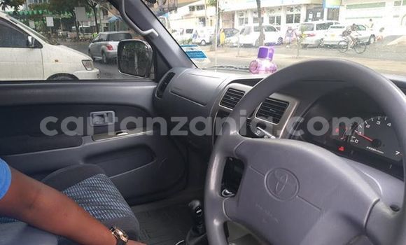 Nunua Imported Toyota Surf Fedha Gari ndani ya Dar es Salaam nchini Dar es Salaam Nunua Imported Toyota Surf Fedha Gari ndani ya Dar es Salaam nchini Dar es Salaam