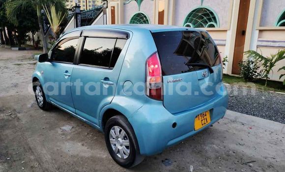 Nunua Ilio tumika Toyota Passo Bluu Gari ndani ya Dar es Salaam nchini Dar es Salaam