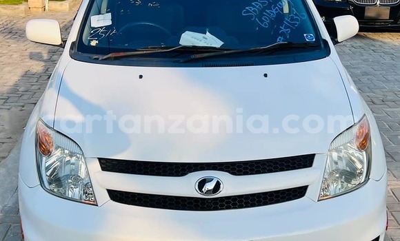 Nunua Ilio tumika Toyota IST Nyeupe Gari ndani ya Dar es Salaam nchini Dar es Salaam Nunua Ilio tumika Toyota IST Nyeupe Gari ndani ya Dar es Salaam nchini Dar es Salaam