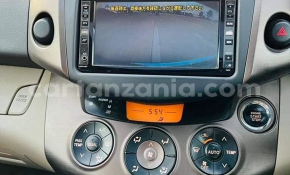 Nunua Ilio tumika Toyota Vanguard Nyeusi Gari ndani ya Dar es Salaam nchini Dar es Salaam Nunua Ilio tumika Toyota Vanguard Nyeusi Gari ndani ya Dar es Salaam nchini Dar es Salaam