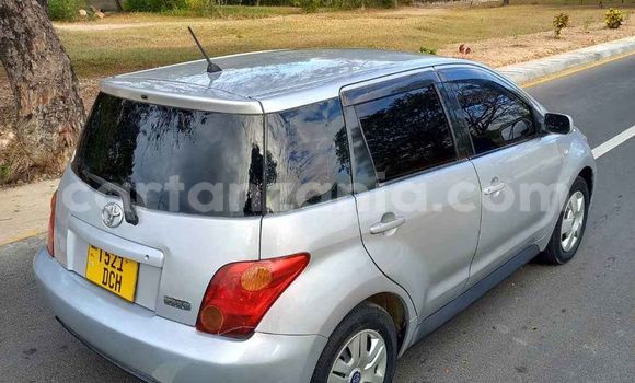 Nunua Ilio tumika Toyota IST Fedha Gari ndani ya Dar es Salaam nchini Dar es Salaam Nunua Ilio tumika Toyota IST Fedha Gari ndani ya Dar es Salaam nchini Dar es Salaam