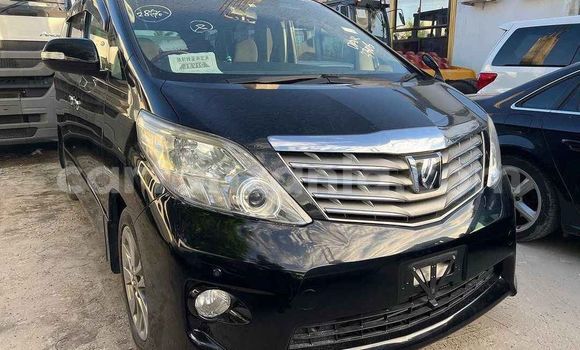 Nunua Ilio tumika Toyota Alphard Nyeusi Gari ndani ya Dar es Salaam nchini Dar es Salaam Nunua Ilio tumika Toyota Alphard Nyeusi Gari ndani ya Dar es Salaam nchini Dar es Salaam