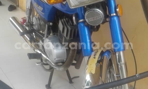 Buy Used Suzuki X1 Blue Bike in Dar es Salaam in Dar es Salaam