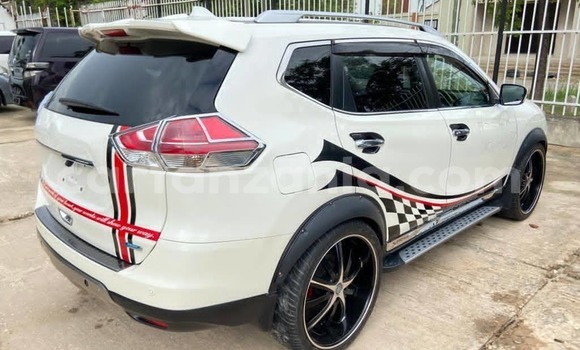 Buy New Nissan X–Trail White Car in Dar es Salaam in Dar es Salaam Buy New Nissan X–Trail White Car in Dar es Salaam in Dar es Salaam