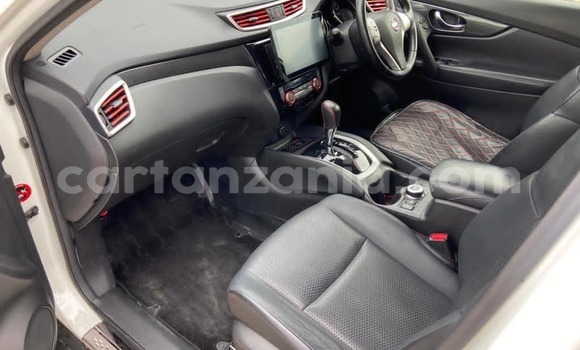 Buy New Nissan X–Trail White Car in Dar es Salaam in Dar es Salaam Buy New Nissan X–Trail White Car in Dar es Salaam in Dar es Salaam