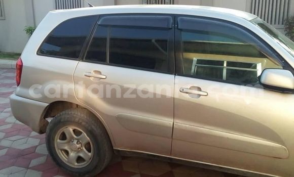 Buy Used Toyota RAV4 Silver Car in Dar es Salaam in Dar es Salaam Buy Used Toyota RAV4 Silver Car in Dar es Salaam in Dar es Salaam