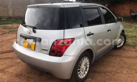 Nunua Ilio tumika Toyota IST Fedha Gari ndani ya Dar es Salaam nchini Dar es Salaam Nunua Ilio tumika Toyota IST Fedha Gari ndani ya Dar es Salaam nchini Dar es Salaam