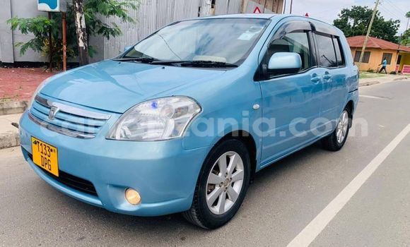 Nunua Ilio tumika Toyota Raum Bluu Gari ndani ya Dar es Salaam nchini Dar es Salaam