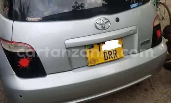 Buy Used Toyota IST Silver Car in Dar es Salaam in Dar es Salaam Buy Used Toyota IST Silver Car in Dar es Salaam in Dar es Salaam