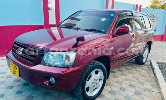 Buy Used Toyota Kluger Red Car in Dar es Salaam in Dar es Salaam