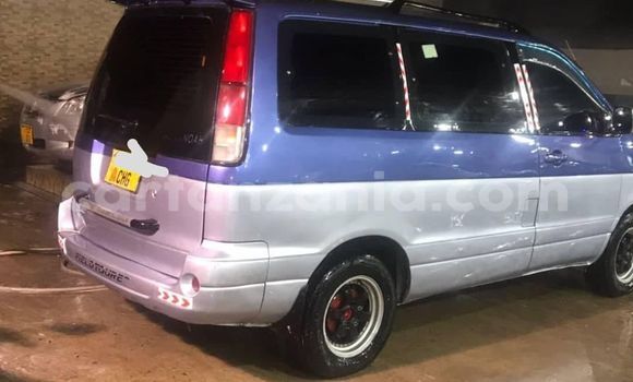 Nunua Ilio tumika Toyota Noah Bluu Gari ndani ya Dar es Salaam nchini Dar es Salaam Nunua Ilio tumika Toyota Noah Bluu Gari ndani ya Dar es Salaam nchini Dar es Salaam