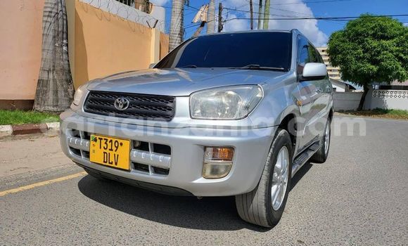 Nunua Ilio tumika Toyota RAV4 Fedha Gari ndani ya Dar es Salaam nchini Dar es Salaam Nunua Ilio tumika Toyota RAV4 Fedha Gari ndani ya Dar es Salaam nchini Dar es Salaam