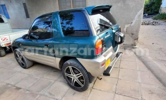 Buy Used Toyota RAV4 Green Car in Dar es Salaam in Dar es Salaam Buy Used Toyota RAV4 Green Car in Dar es Salaam in Dar es Salaam