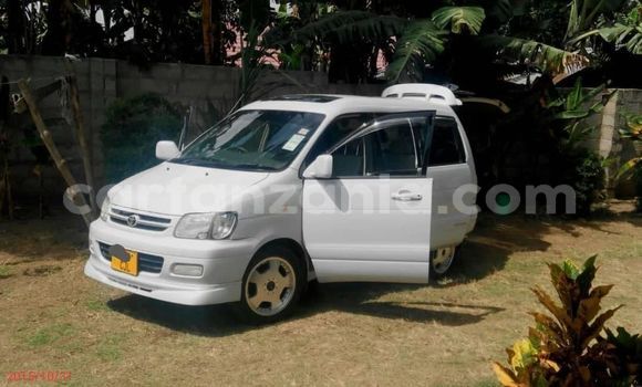 Nunua Ilio tumika Toyota Noah Nyeupe Gari ndani ya Dar es Salaam nchini Dar es Salaam Nunua Ilio tumika Toyota Noah Nyeupe Gari ndani ya Dar es Salaam nchini Dar es Salaam