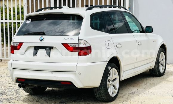 Nunua Imported BMW X3 Nyeupe Gari ndani ya Dar es Salaam nchini Dar es Salaam Nunua Imported BMW X3 Nyeupe Gari ndani ya Dar es Salaam nchini Dar es Salaam