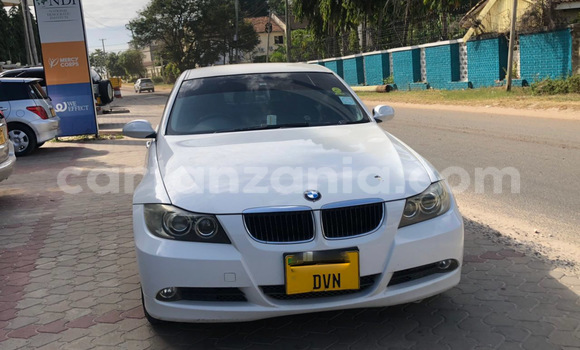 Nunua Ilio tumika BMW 3–Series Nyeupe Gari ndani ya Dar es Salaam nchini Dar es Salaam Nunua Ilio tumika BMW 3–Series Nyeupe Gari ndani ya Dar es Salaam nchini Dar es Salaam