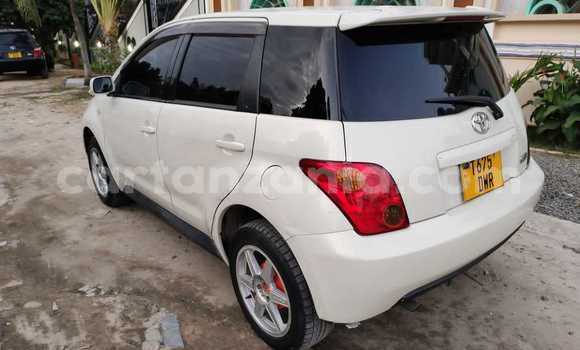 Nunua Ilio tumika Toyota IST Nyeupe Gari ndani ya Dar es Salaam nchini Dar es Salaam Nunua Ilio tumika Toyota IST Nyeupe Gari ndani ya Dar es Salaam nchini Dar es Salaam