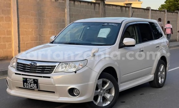 Nunua Imported Subaru Forester Nyeupe Gari ndani ya Dar es Salaam nchini Dar es Salaam Nunua Imported Subaru Forester Nyeupe Gari ndani ya Dar es Salaam nchini Dar es Salaam