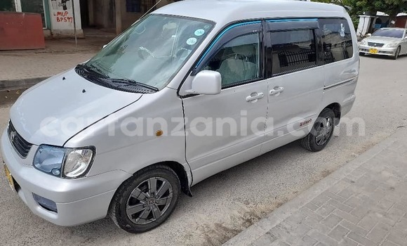 Buy Used Toyota Noah Silver Car in Dar es Salaam in Dar es Salaam
