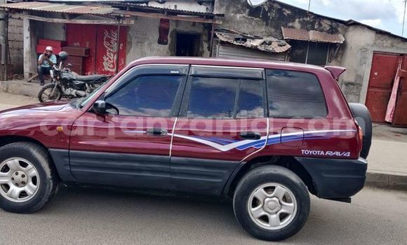 Buy Used Toyota RAV4 Red Car in Dar es Salaam in Dar es Salaam