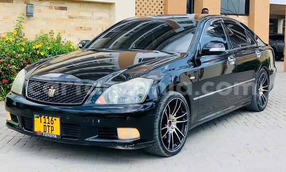 Buy Used Toyota Crown Black Car in Dar es Salaam in Dar es Salaam Buy Used Toyota Crown Black Car in Dar es Salaam in Dar es Salaam