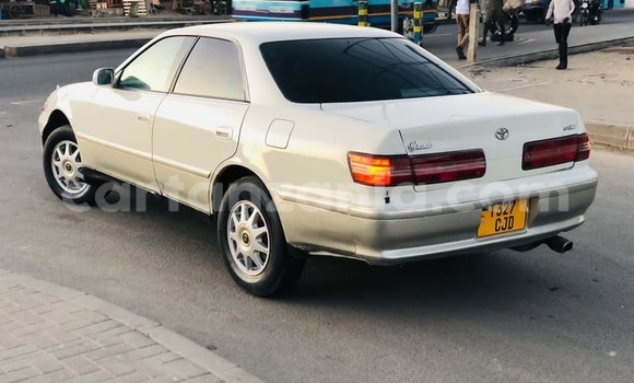 Buy Used Toyota Mark II Beige Car in Dar es Salaam in Dar es Salaam Buy Used Toyota Mark II Beige Car in Dar es Salaam in Dar es Salaam