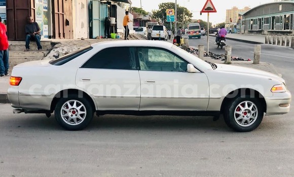 Buy Used Toyota Mark II Beige Car in Dar es Salaam in Dar es Salaam Buy Used Toyota Mark II Beige Car in Dar es Salaam in Dar es Salaam