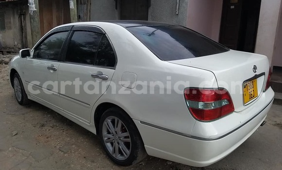 Buy Used Toyota Brevis White Car in Dar es Salaam in Dar es Salaam Buy Used Toyota Brevis White Car in Dar es Salaam in Dar es Salaam