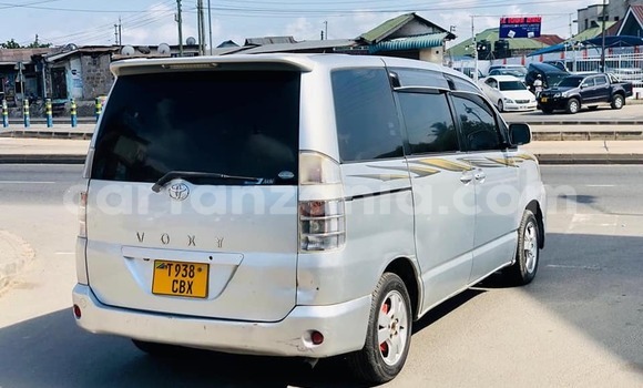 Buy Used Toyota Noah Silver Car in Dar es Salaam in Dar es Salaam Buy Used Toyota Noah Silver Car in Dar es Salaam in Dar es Salaam