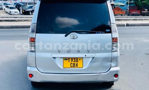 Buy Used Toyota Noah Silver Car in Dar es Salaam in Dar es Salaam Buy Used Toyota Noah Silver Car in Dar es Salaam in Dar es Salaam