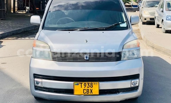 Buy Used Toyota Noah Silver Car in Dar es Salaam in Dar es Salaam Buy Used Toyota Noah Silver Car in Dar es Salaam in Dar es Salaam