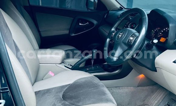 Nunua Imported Toyota Vanguard Nyeusi Gari ndani ya Dar es Salaam nchini Dar es Salaam Nunua Imported Toyota Vanguard Nyeusi Gari ndani ya Dar es Salaam nchini Dar es Salaam
