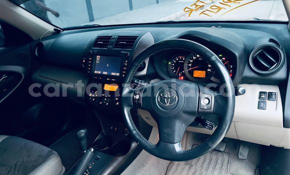 Nunua Imported Toyota Vanguard Nyeusi Gari ndani ya Dar es Salaam nchini Dar es Salaam Nunua Imported Toyota Vanguard Nyeusi Gari ndani ya Dar es Salaam nchini Dar es Salaam