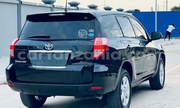 Nunua Imported Toyota Vanguard Nyeusi Gari ndani ya Dar es Salaam nchini Dar es Salaam Nunua Imported Toyota Vanguard Nyeusi Gari ndani ya Dar es Salaam nchini Dar es Salaam