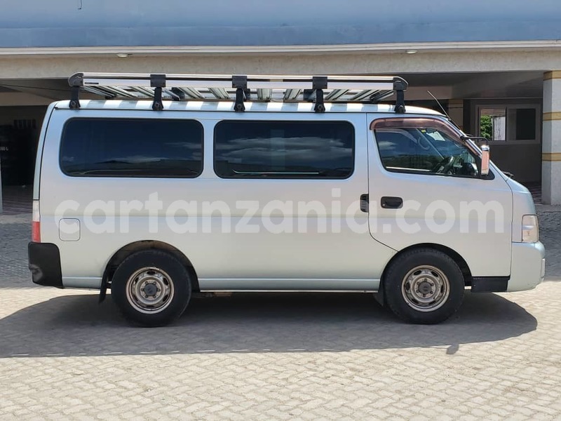 Big with watermark nissan caravan dar es salaam dar es salaam 15337