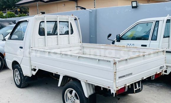 Nunua Imported Nissan Vanette Nyeupe Gari ndani ya Dar es Salaam nchini Dar es Salaam Nunua Imported Nissan Vanette Nyeupe Gari ndani ya Dar es Salaam nchini Dar es Salaam