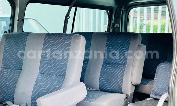 Nunua Imported Nissan Caravan Nyingine Gari ndani ya Dar es Salaam nchini Dar es Salaam Nunua Imported Nissan Caravan Nyingine Gari ndani ya Dar es Salaam nchini Dar es Salaam