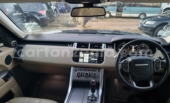 Nunua Mpya Range Rover Range Rover Nyeusi Gari ndani ya Dar es Salaam nchini Dar es Salaam Nunua Mpya Range Rover Range Rover Nyeusi Gari ndani ya Dar es Salaam nchini Dar es Salaam