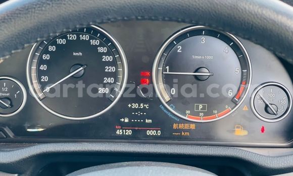 Nunua Imported BMW X3 Nyeusi Gari ndani ya Dar es Salaam nchini Dar es Salaam Nunua Imported BMW X3 Nyeusi Gari ndani ya Dar es Salaam nchini Dar es Salaam